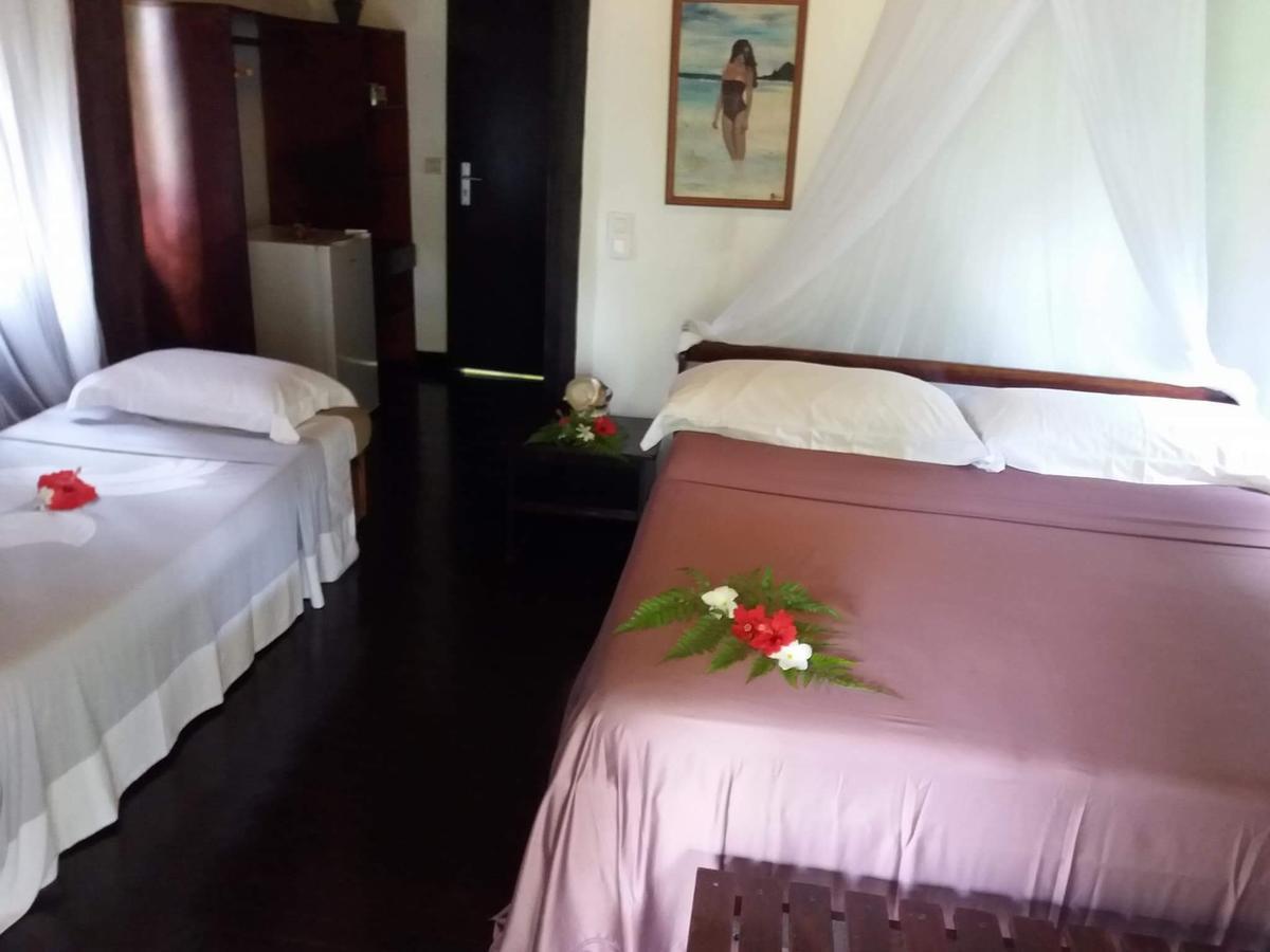 Pension Hibiscus Tahaa Uturoa Екстериор снимка